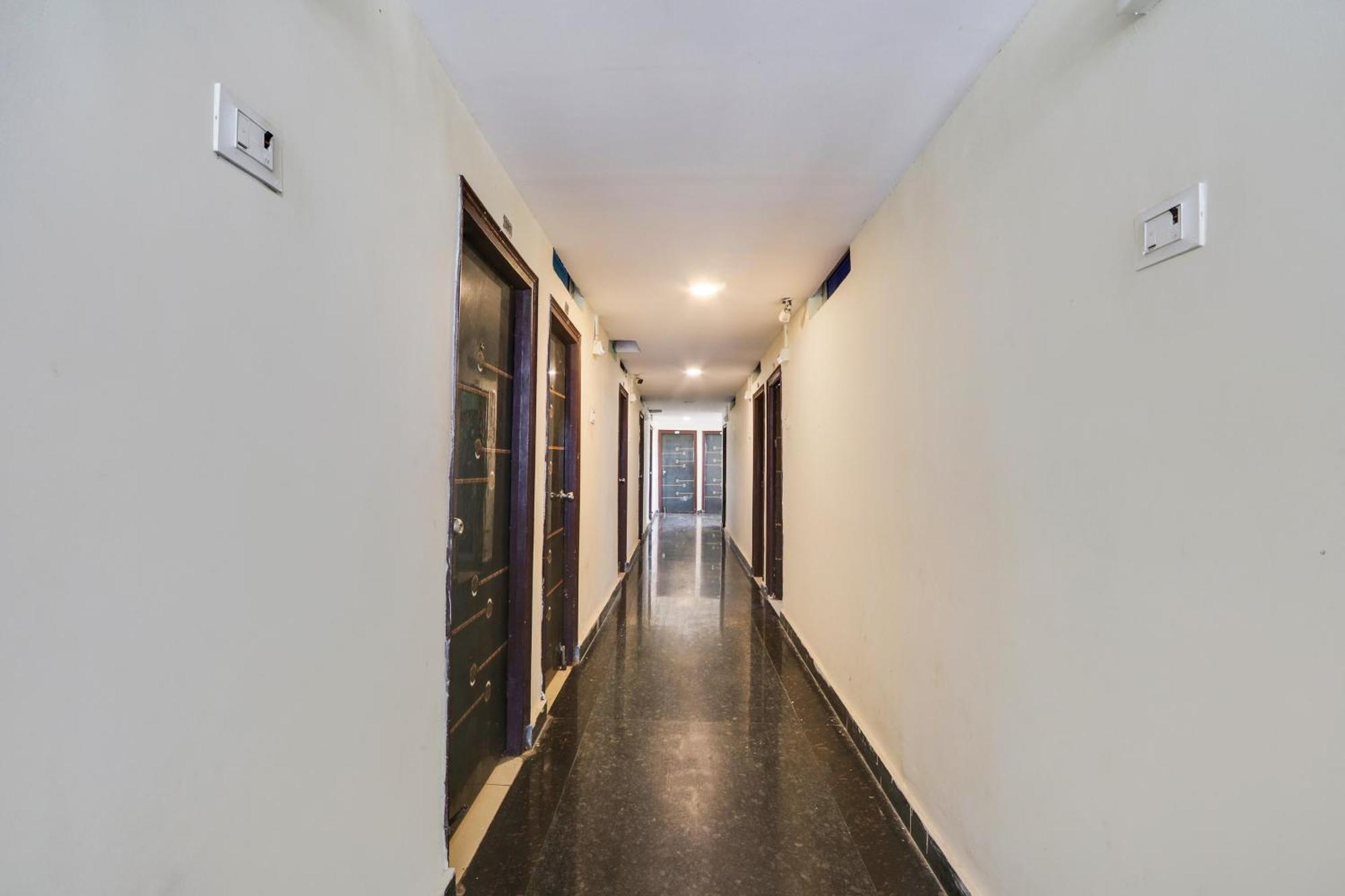 Hotel O Grand Hotel And Lodge Sangareddy Luaran gambar
